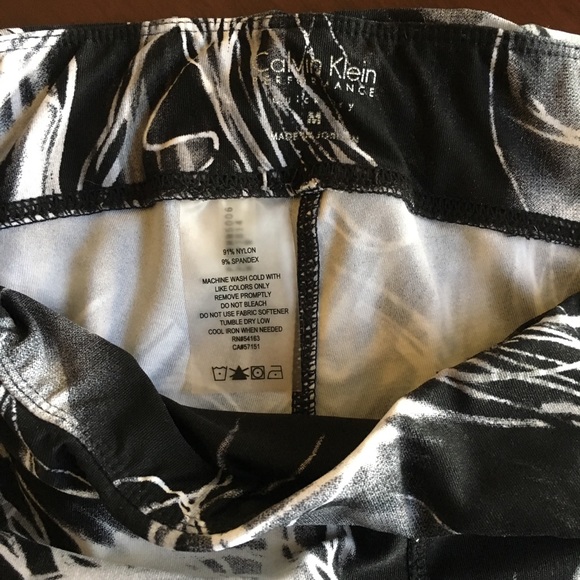 Calvin Klein Smoke crop leggings - Picture 2 of 4